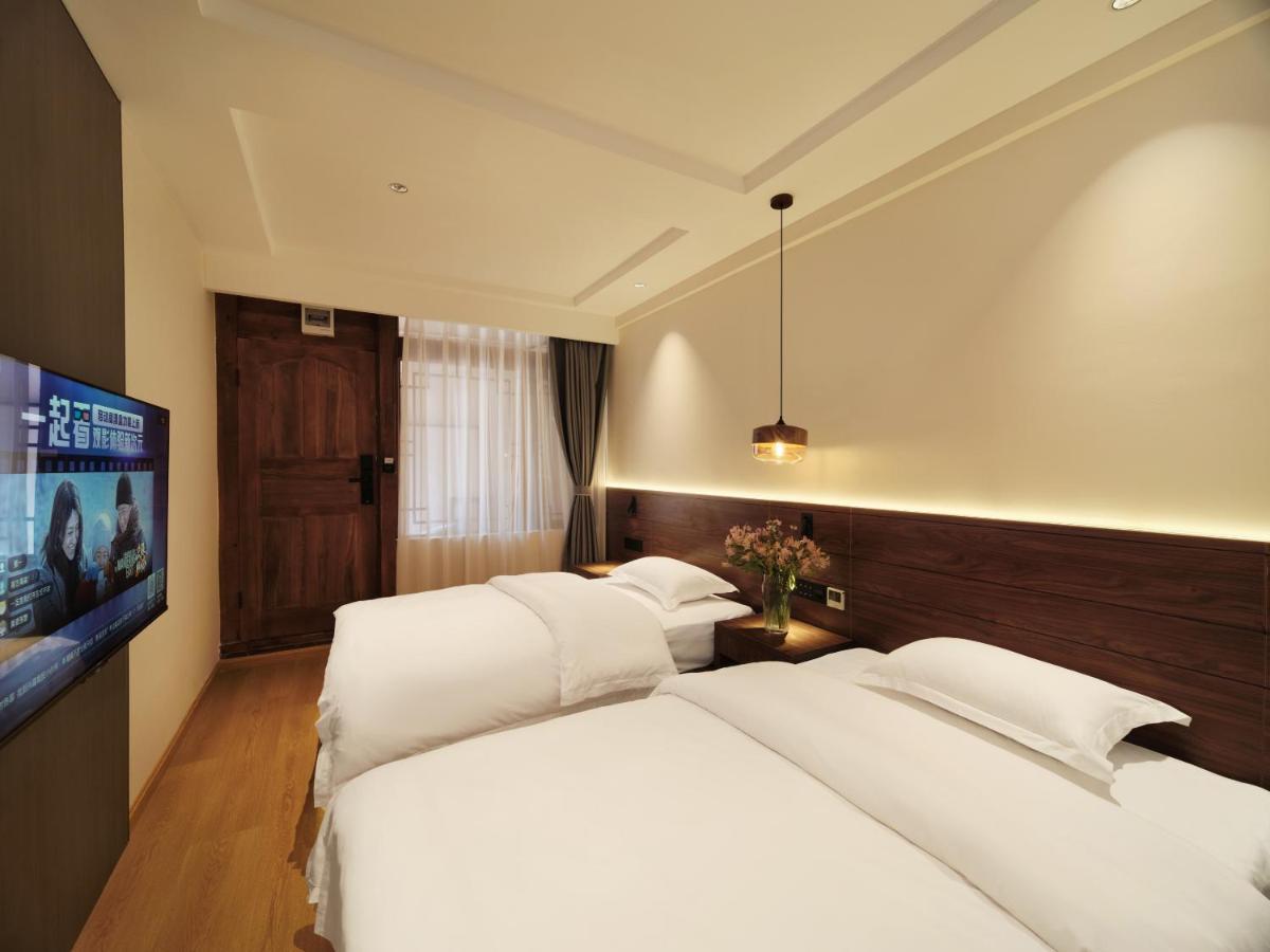 Apartamento Xiluxiaoxie Saturday 3Nights Airport Free Transfer Lijiang  Exterior foto