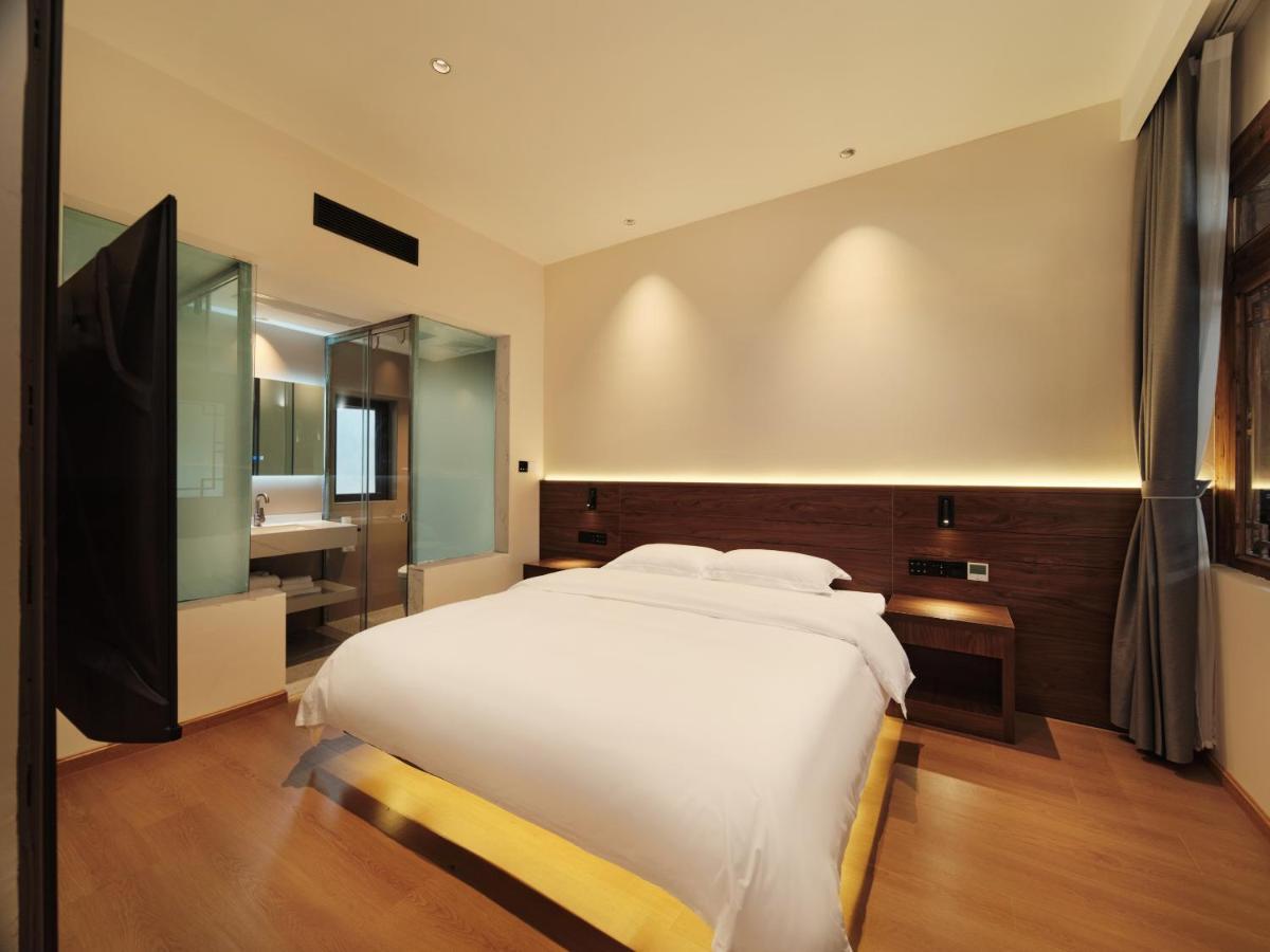 Apartamento Xiluxiaoxie Saturday 3Nights Airport Free Transfer Lijiang  Exterior foto